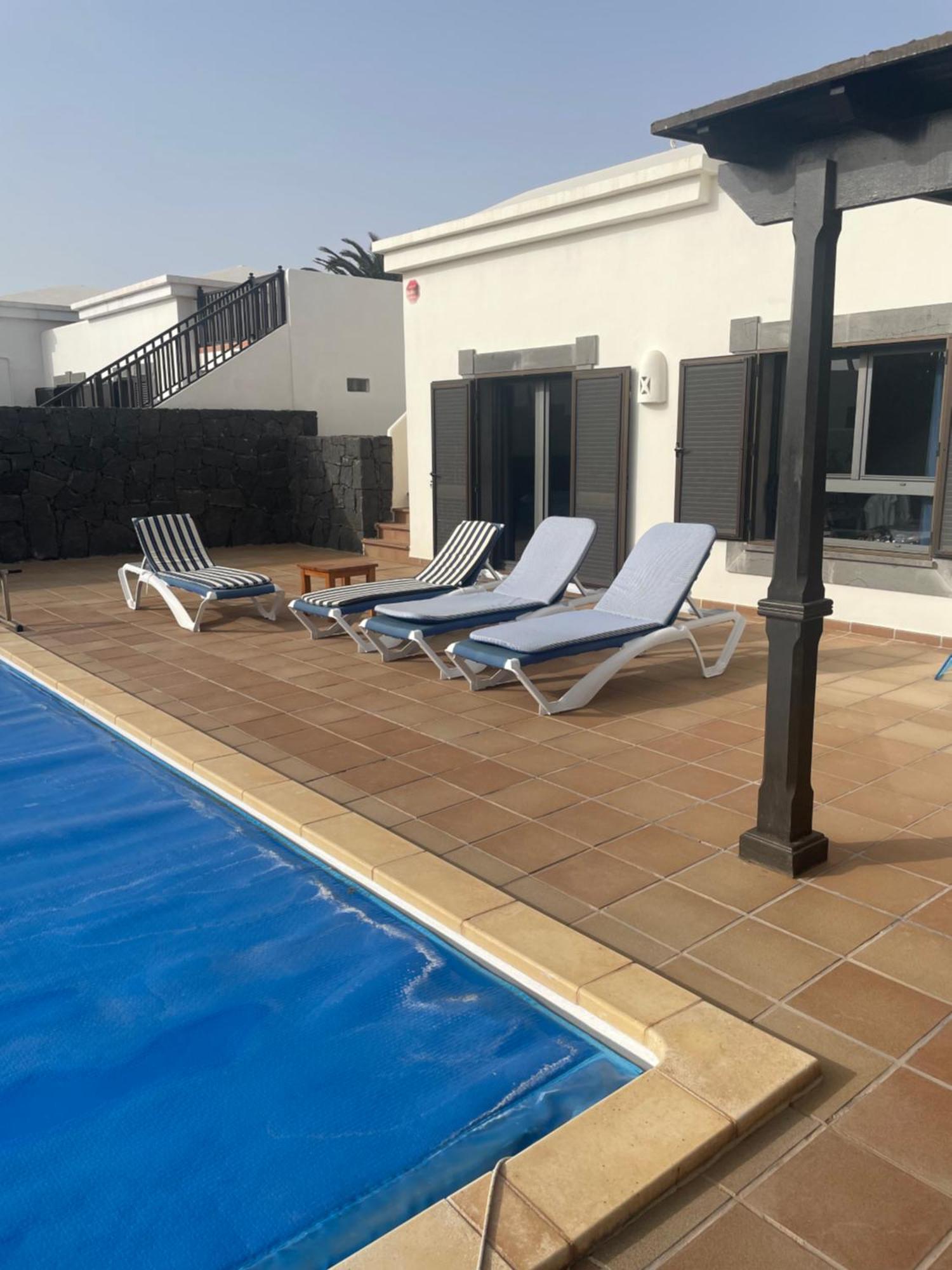 Faro Park Bella Beheizter Pool